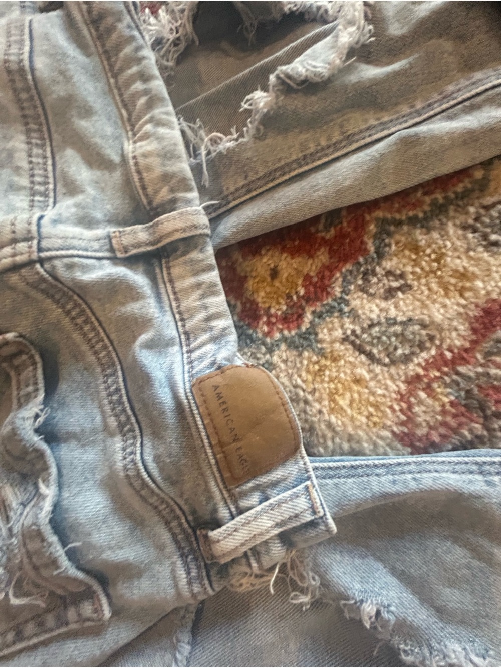 American Eagle Outfitters Light Blue Distressed Ankle Jeans